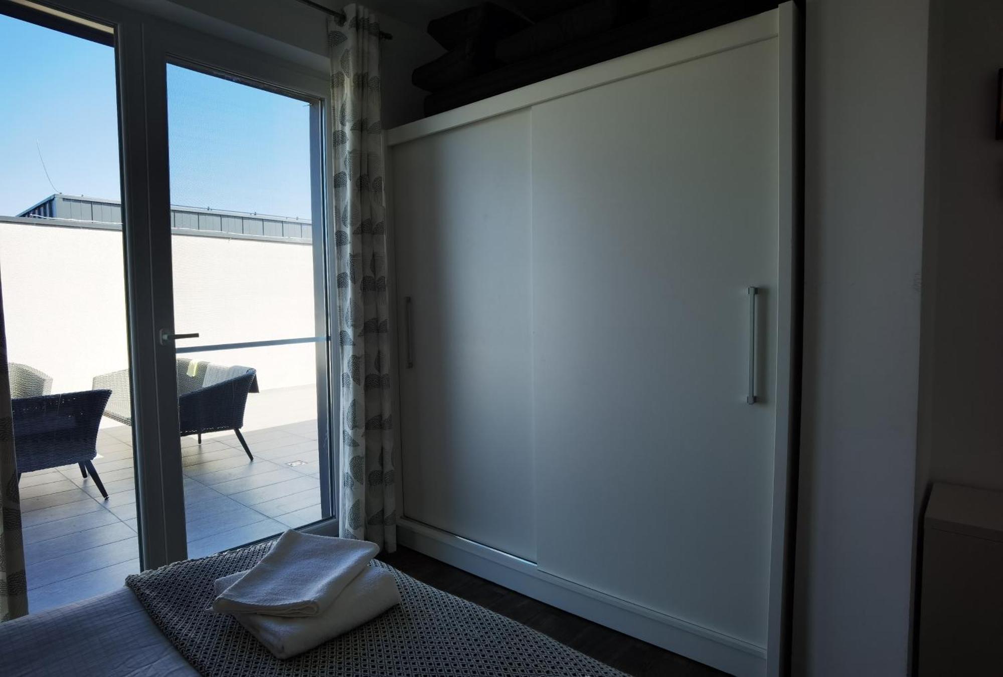 Penthouse City Residence Сибиу Экстерьер фото